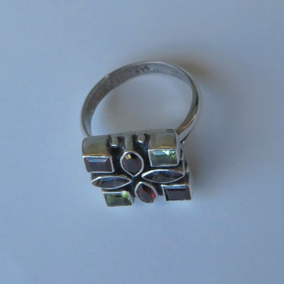 Natural Garnets Amethysts Peridots In Sterling Silver Mosaic Ring. Size 8.25 - Picture 10 of 17